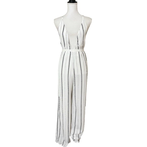 Faithfull The Brand Revolve *Read* Shutterbabe Ivory Striped Jumpsuit Sz XS Tie - Picture 2 of 8